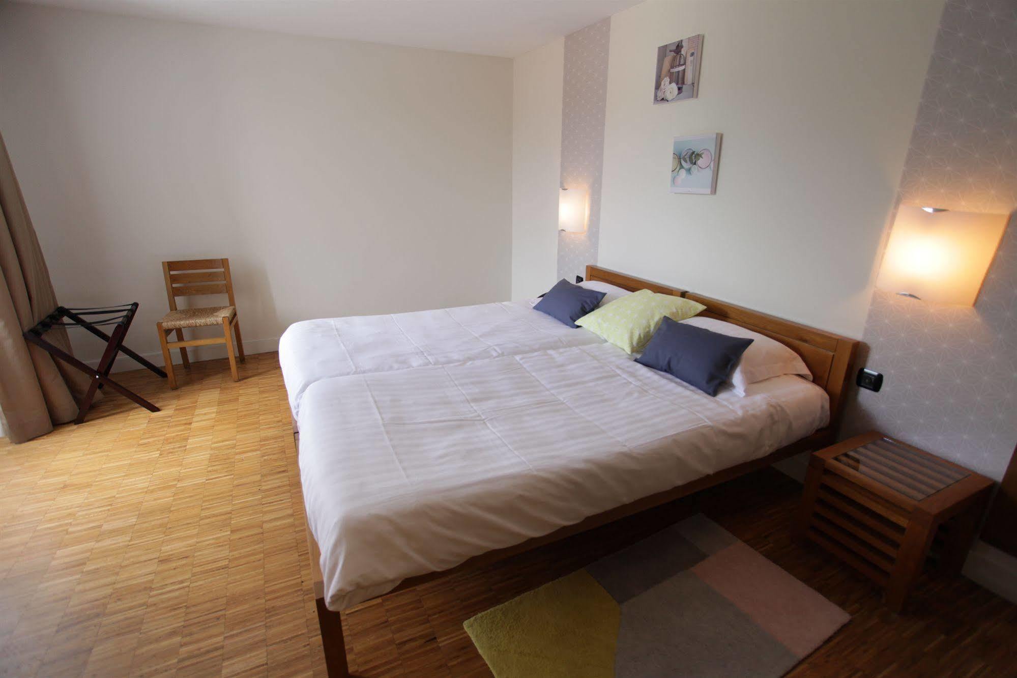 Domaine De Barres Hotel Langogne Kültér fotó